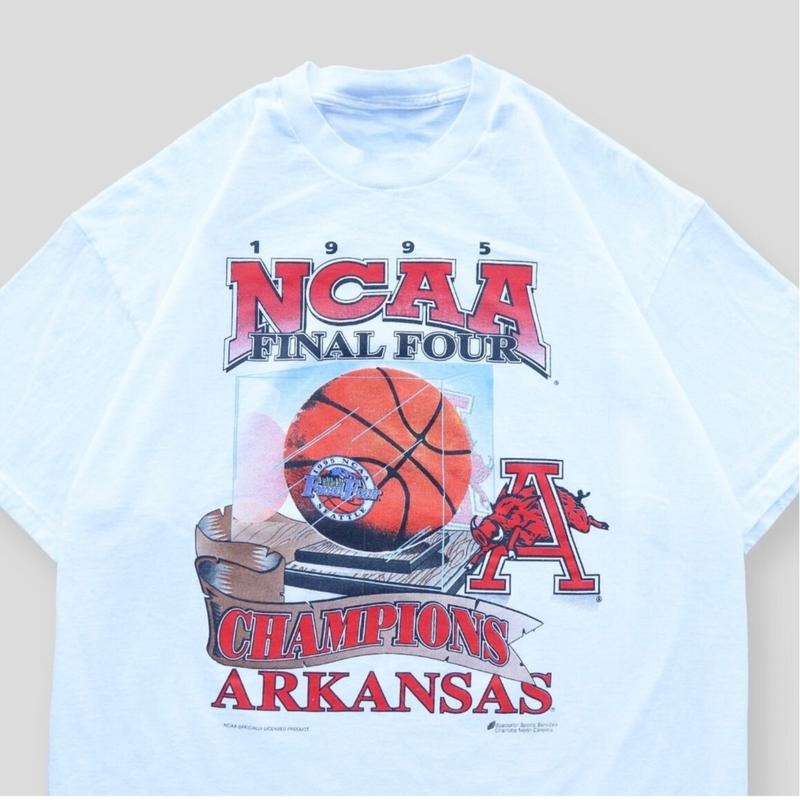 1995 Rare Arkansas Razorbacks NCAA Final Four Championship Tee