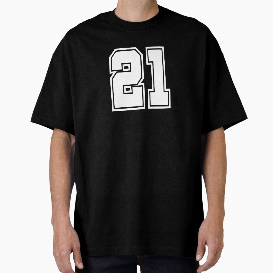 21 shirt number college style football soccer number Oversized T-Shirt