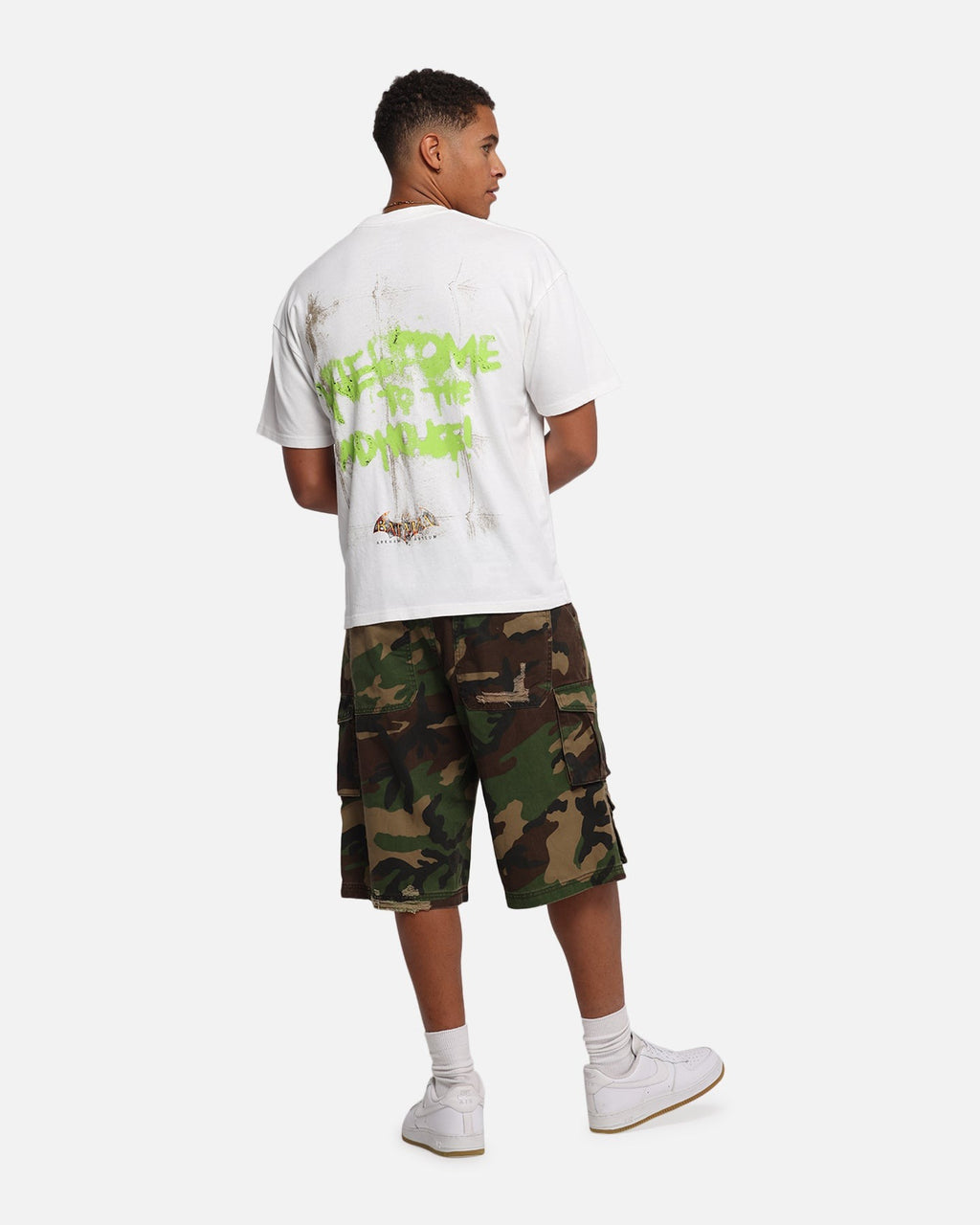 73 Studio X DC Batman Joker Arkham Asylum Vintage T-Shirt Off White