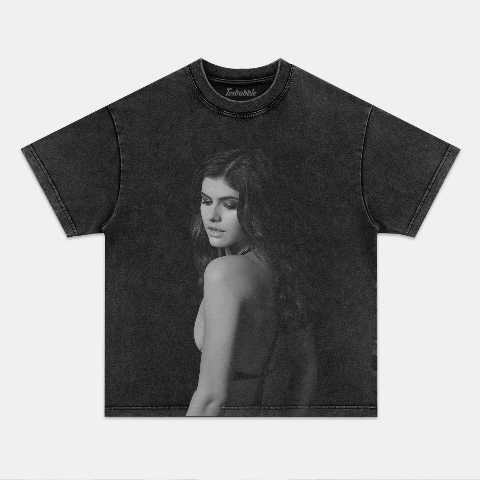 ALEXANDRA DADDARIO TEE Style001