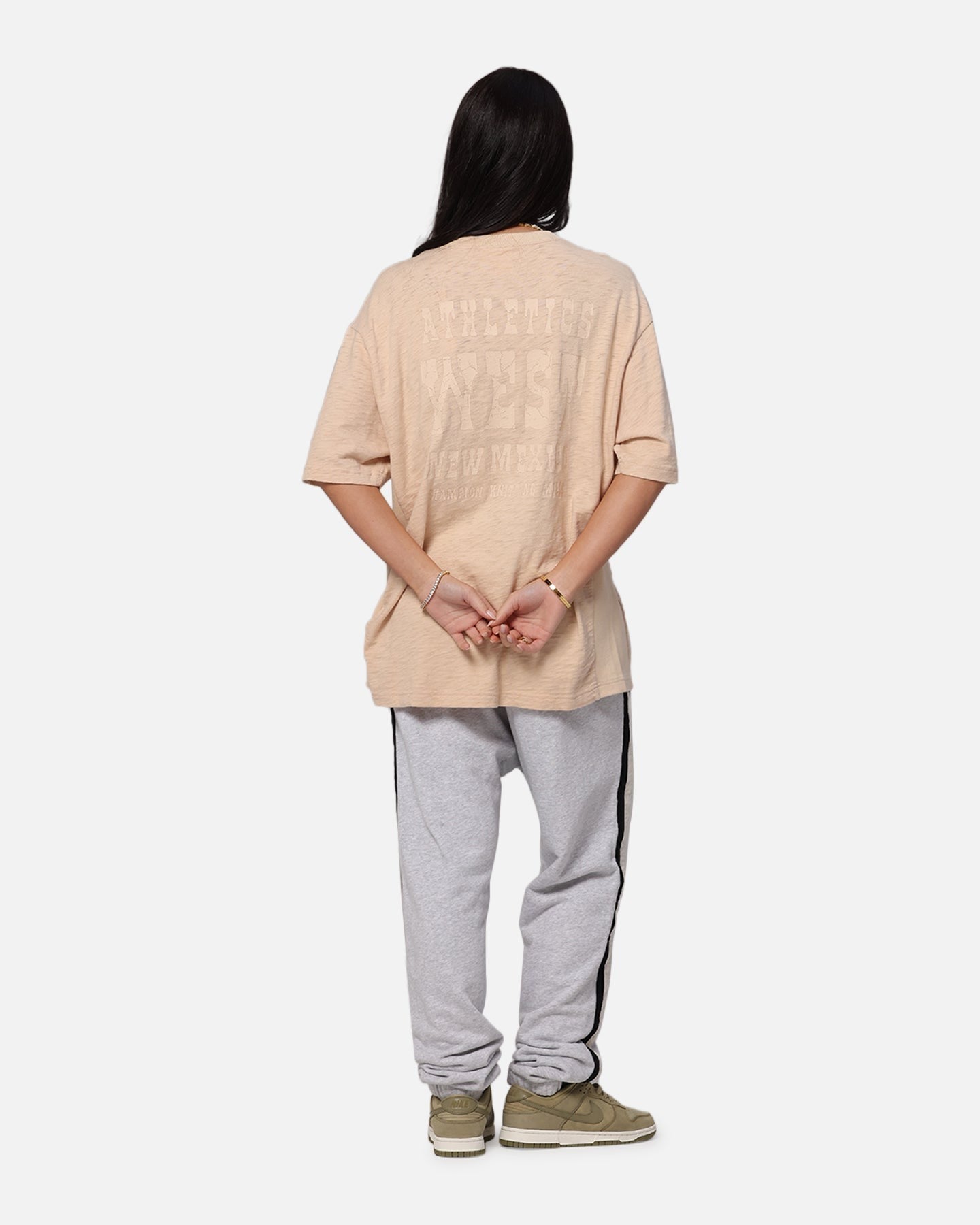 Champion RW Expansion T-Shirt Mocha Style001