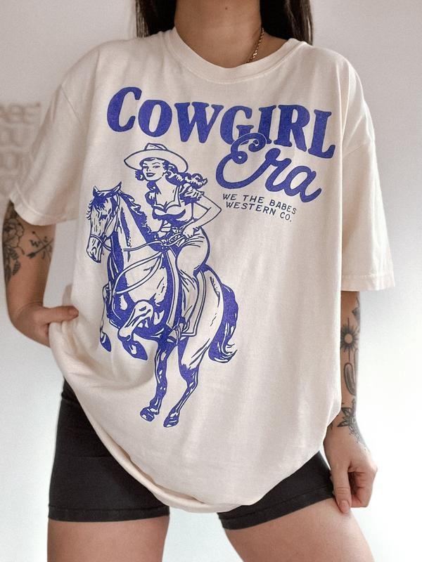 Cowgirl Era Tee Vintage Inspired Western Aesthetic, Western Girl T-shirt, Trendy Graphic Tee, Womenswear, Full Colors, For Women, Cotton Fabric Relaxed Fit Printed In USA, Streetwear Summer Tshirt