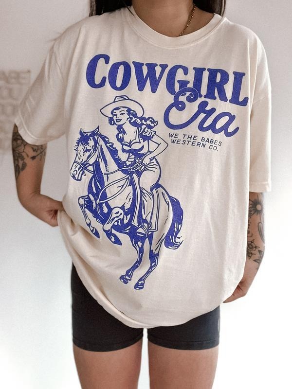Cowgirl Era Tee Vintage Inspired Western Aesthetic, Western Girl T-shirt, Trendy Graphic Tee, Womenswear, Full Colors, For Women, Cotton Fabric Relaxed Fit Printed In USA, Streetwear Summer Tshirt