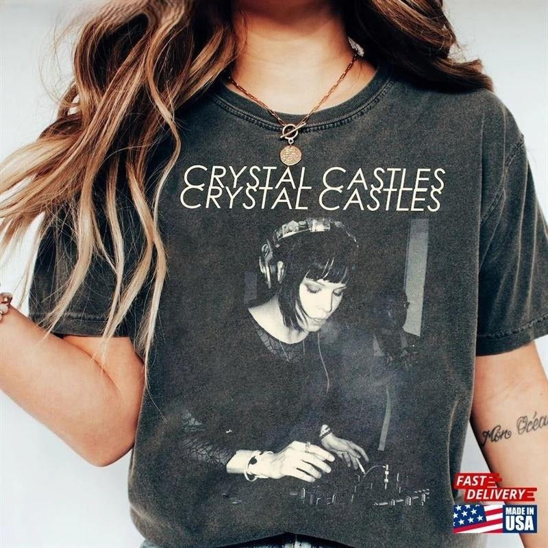 Crystal Pop Music Gift Tshirt Crystal Album Graphic Castles 2024 Unisex Shirt