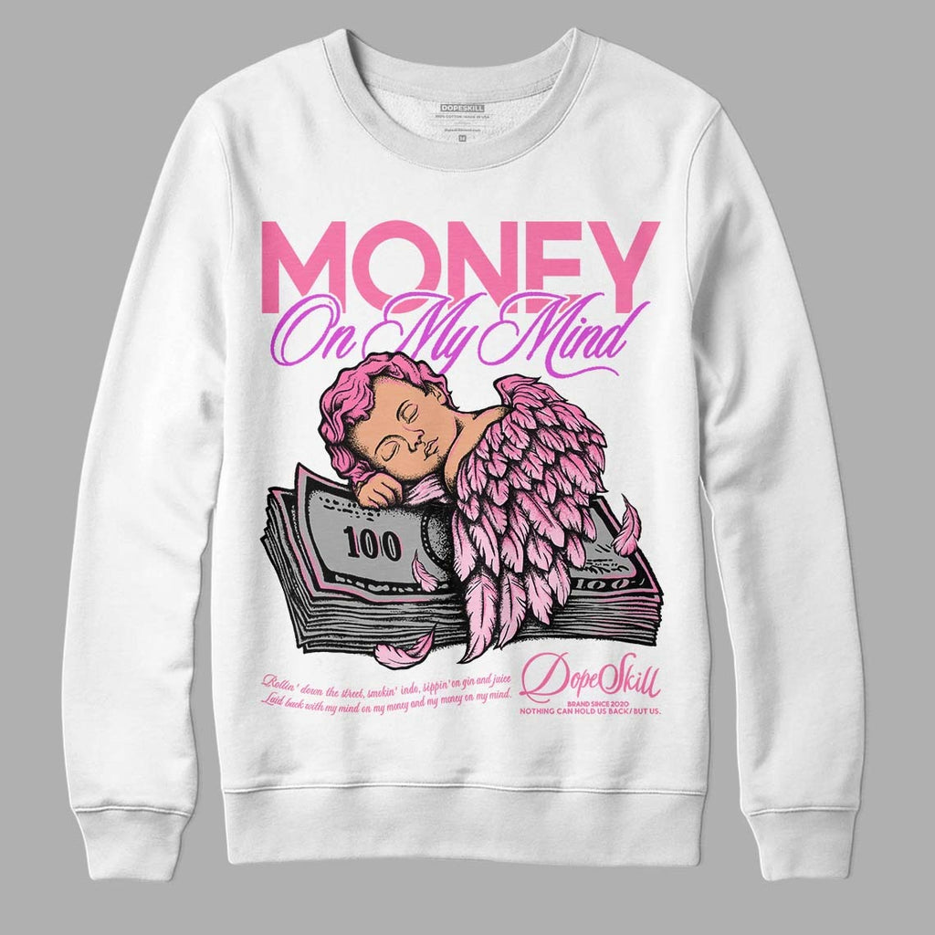 Dunk Low Pink Foam DopeSkill Sweatshirt MOMM Graphic