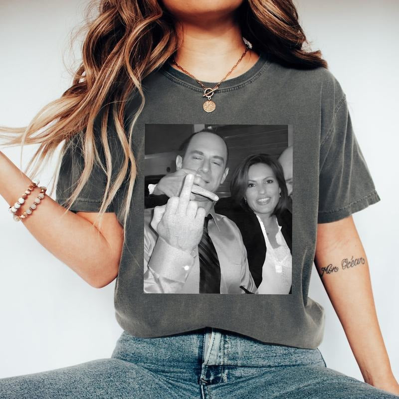 Elliot Stabler And Olivia Benson Shirt, Elliot and Olivia limited vintage shirt, Law And Order SVU Tshirt