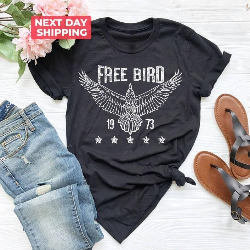 Free Bird Shirt, Boho TShirt, Free Bird Tee, Eagle Shirt, Retro Music Sweatshirt, Vintage Inspired Sweatshirt graphic tee Casual Classic