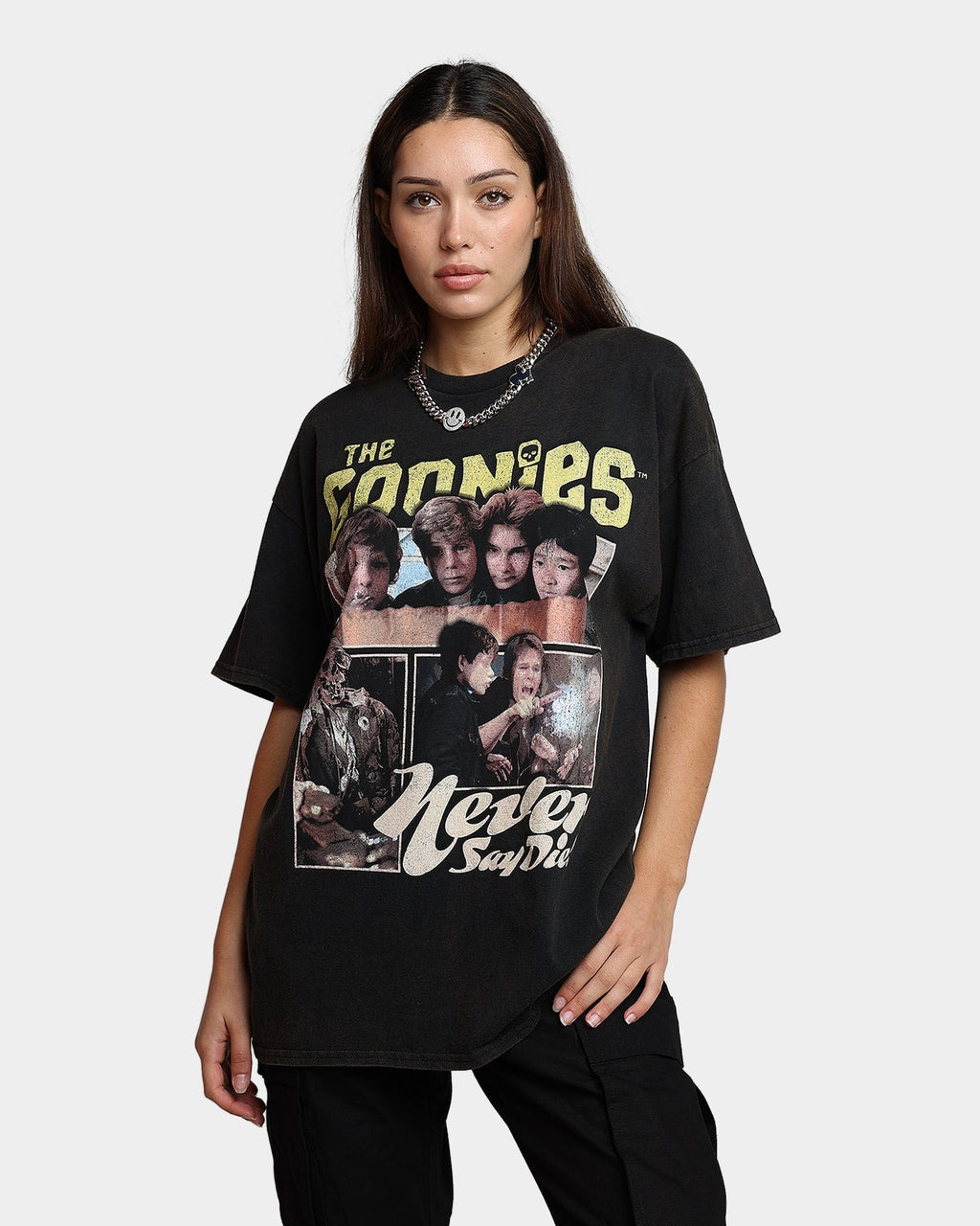 Goat Crew X The Goonies Goonies Vintage T-Shirt Washed Black Style001