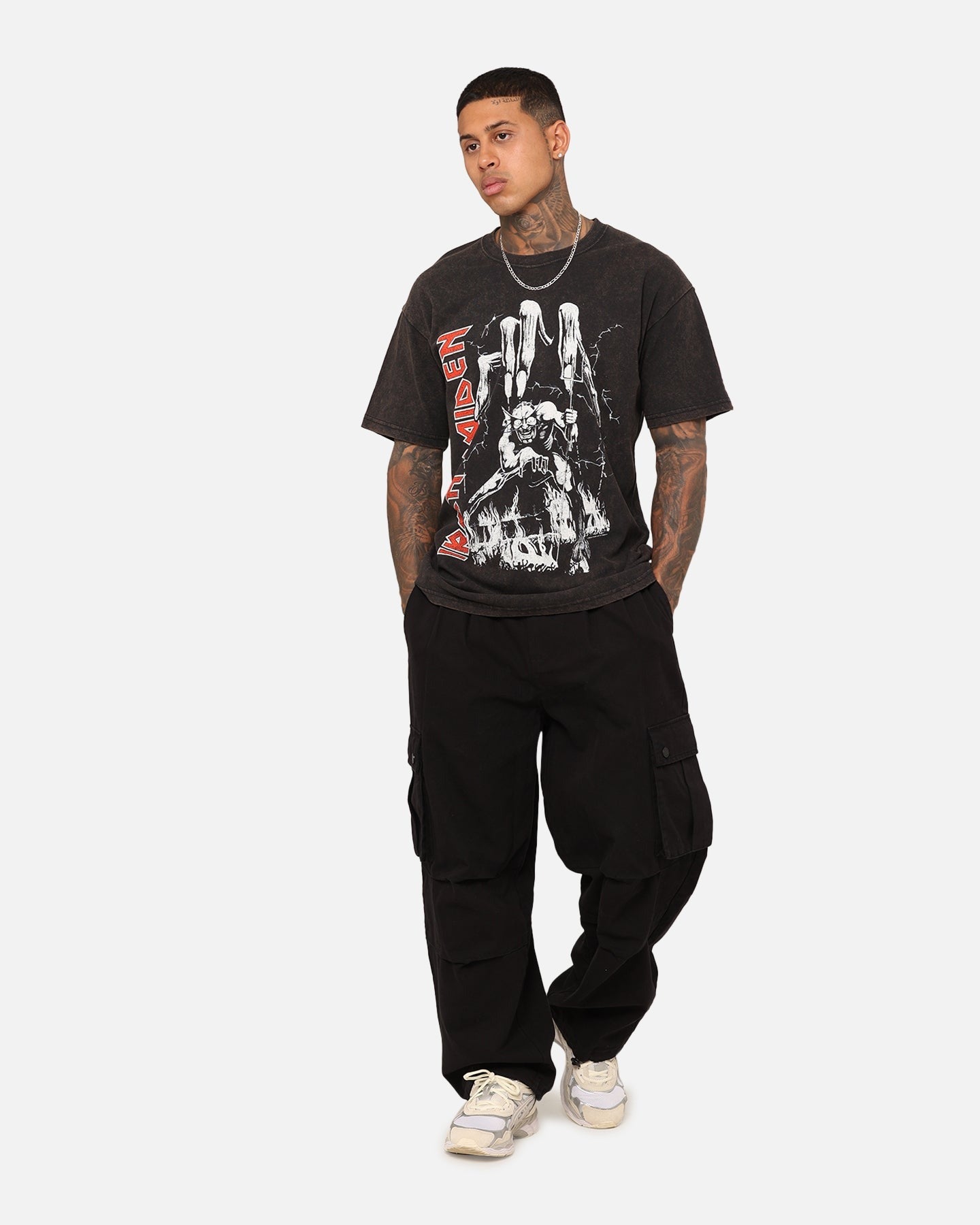 Iron Maiden Eddie Big Hand Vintage T-Shirt Black Wash