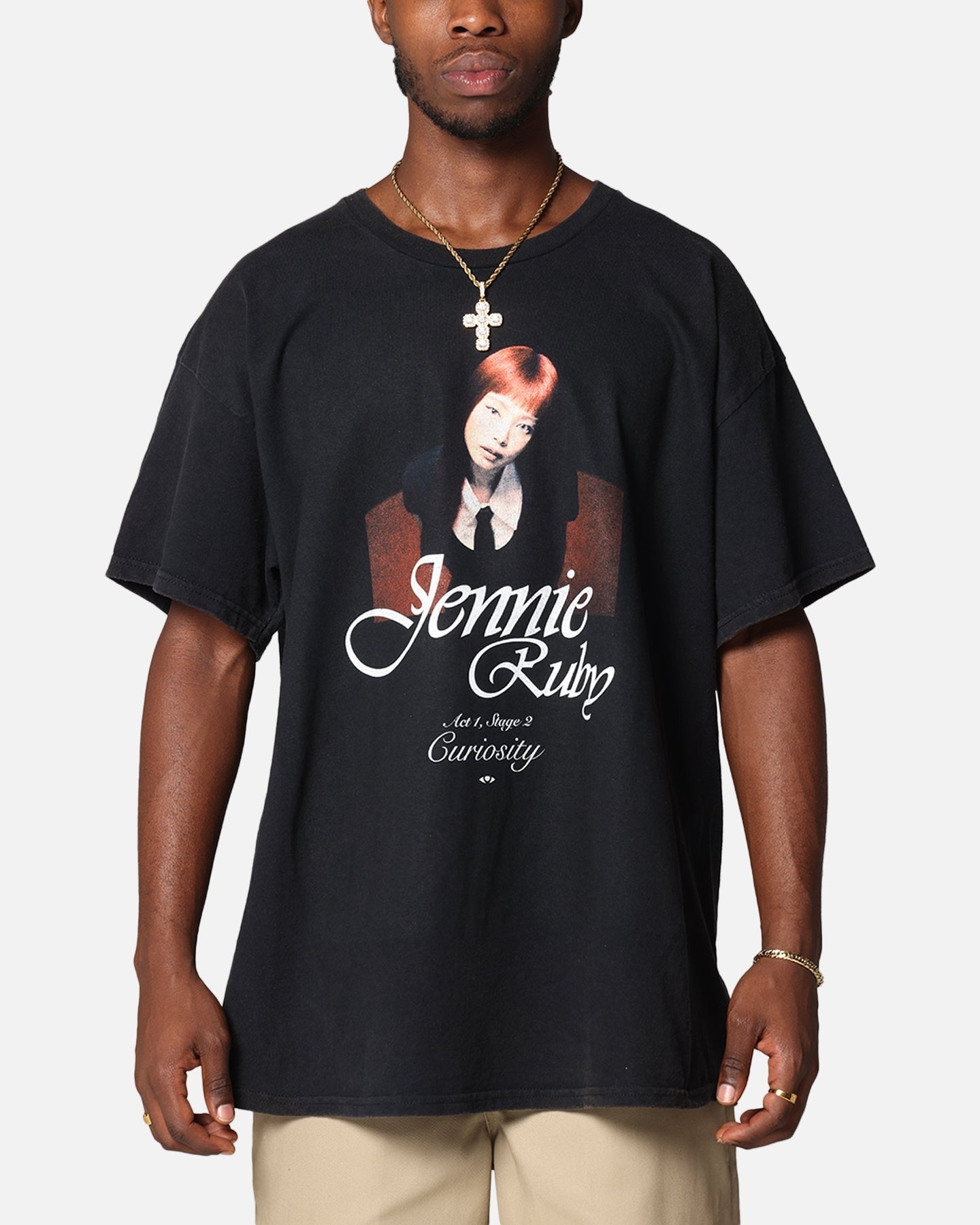 Jennie Ruby Curiosity T-Shirt Black Vintage