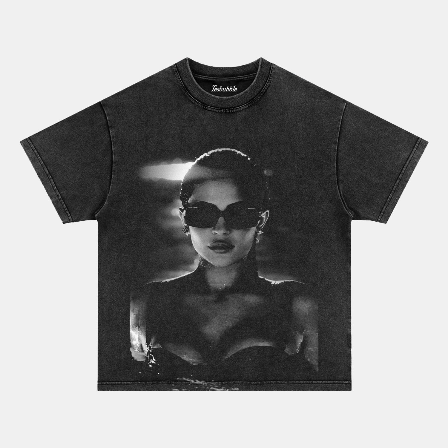 KYLIE JENNER TEE3