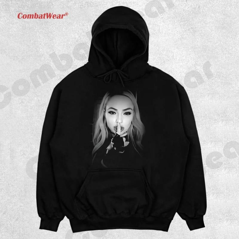 LIV MORGAN 2025 TEE , Wrestling Tee, Wrestling Graphic Tee, Wrestler Shirt, Sports Shirt, Vintage Wresting Shirt, Wrestling Gift Hoodie Sweatshirts