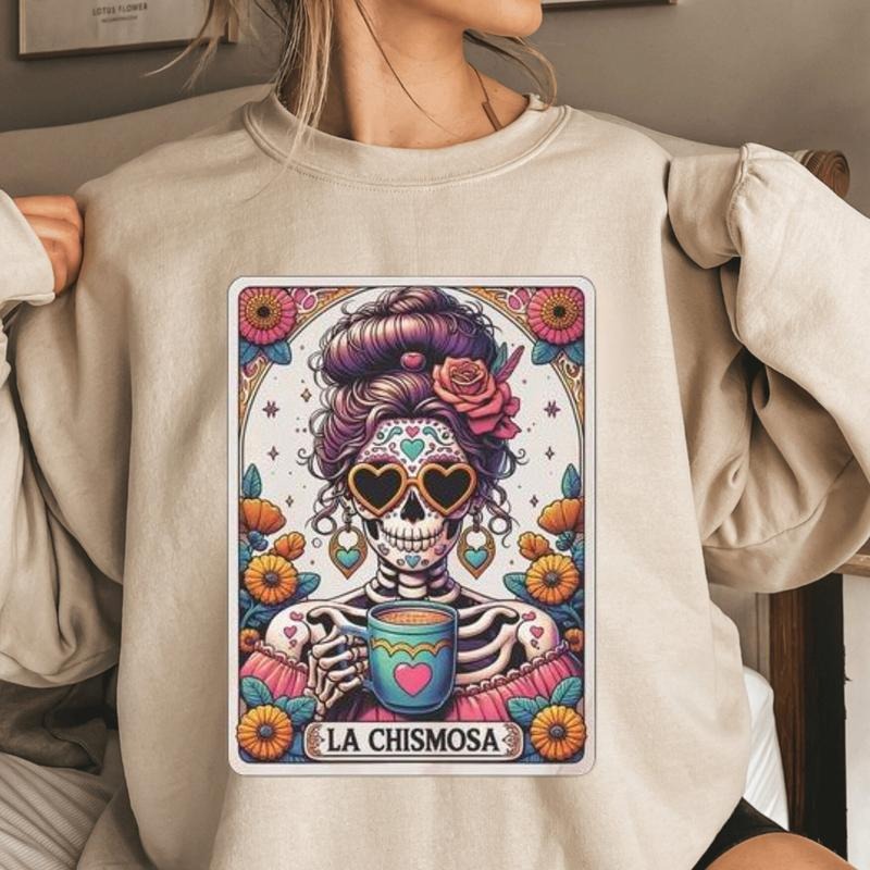 La Chismosa Tarot Card Sweatshirt, Print Unisex Crewneck T-shirt, Chismosa Hoodie, Tarot Lover Sweater, Womenswear, Menswear, Comfort Cotton Casual