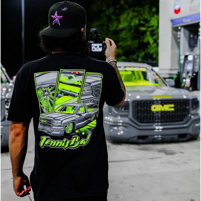 La Tennis Ball 2.0 Car Lover T-Shirt, Automotive Graphic Tee, Car Enthusiast Apparel, Casual Car Merch for Men