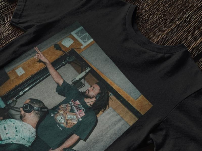 Limited J Cole 90s Vintage Bootleg Style Rap T-Shirt, J Cole Rapper T-Shirt, J. Cole Classic Retro Tee For Woman and Man Unisex T-Shirt