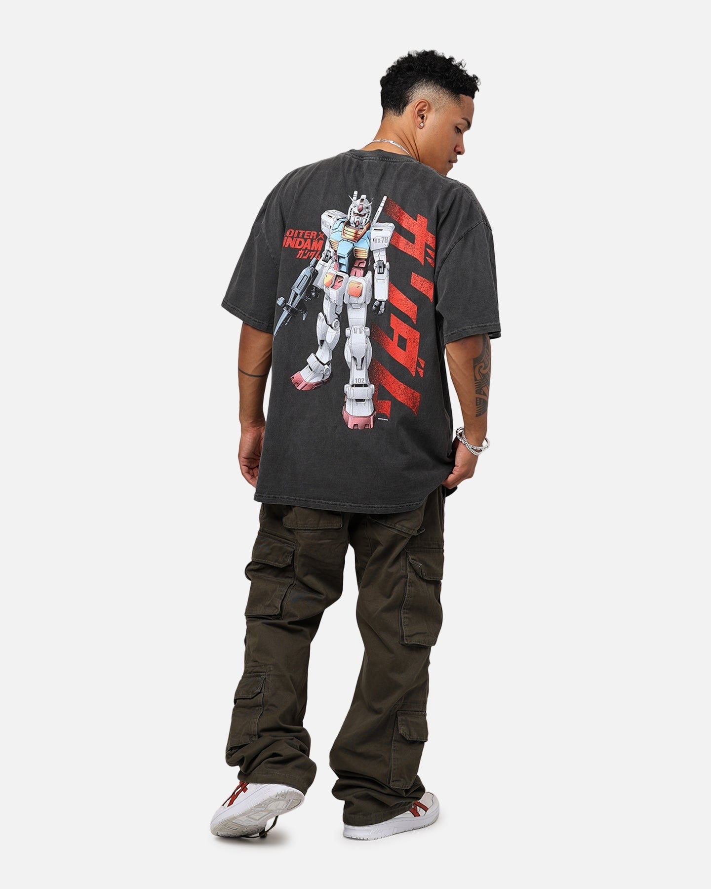 Loiter X Gundam Gundam Vintage T-Shirt Vintage Black