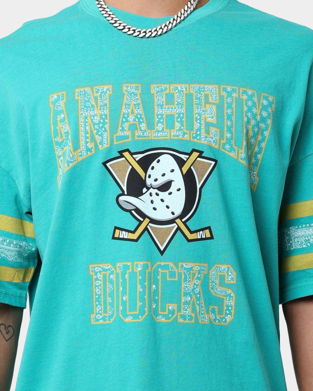 Majestic Athletic Anaheim Ducks Paisley Stripe Vintage T-Shirt Faded Teal
