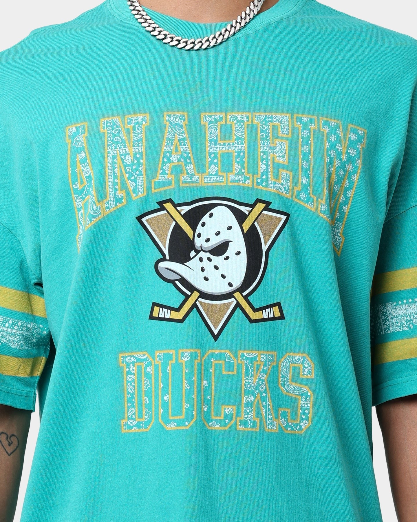 Majestic Athletic Anaheim Ducks Paisley Stripe Vintage T-Shirt Faded Teal
