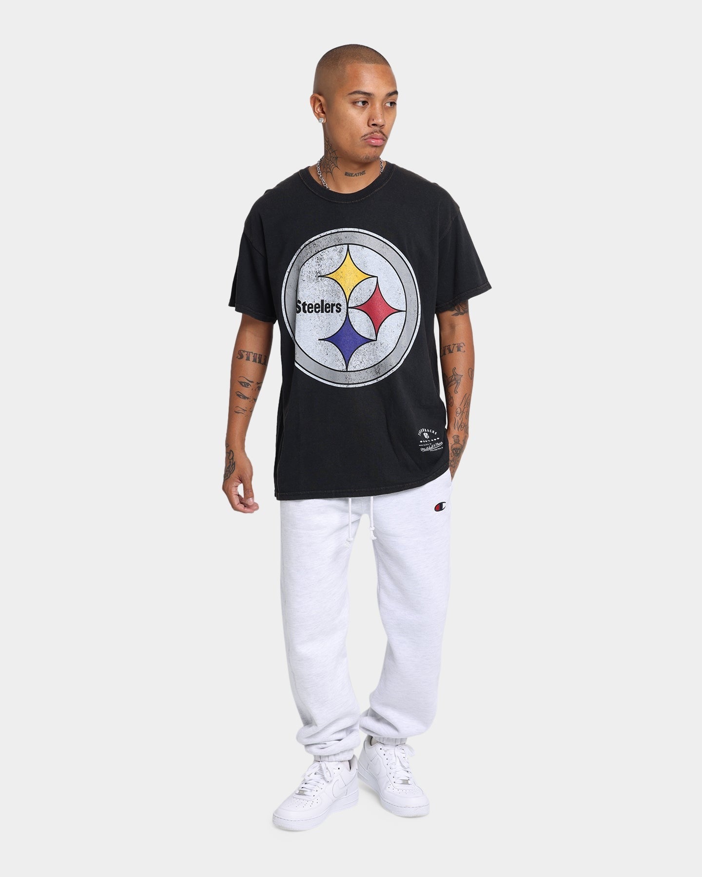 Mitchell & Ness Pittsburgh Steelers Oversized Logo Short Sleeve Vintage T-Shirt Vintage Black