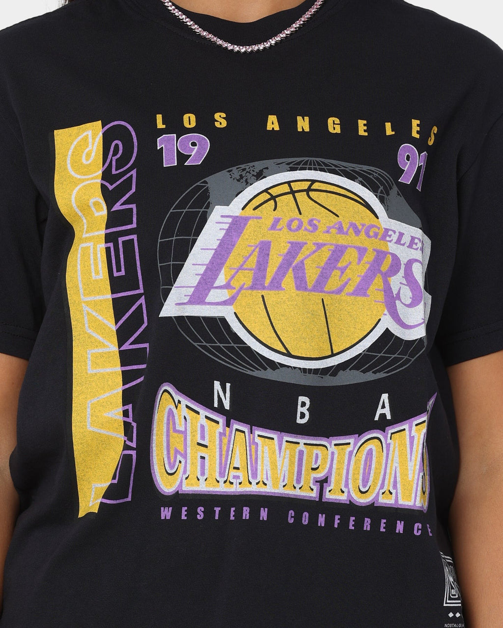 Mitchell & Ness Women's Los Angeles Lakers Vintage '91 Finals T-Shirt Faded Black