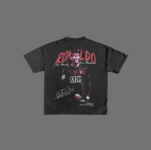 Red Devil RONALDO T-Shirt, RONALDO Vintage Tee, Unisex Soccer Shirt, Sweatshirt, Graphic Tees, Menswear Womenswear Streetwear