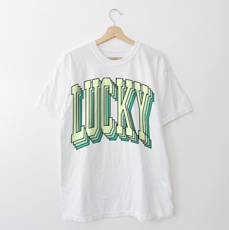 Retro Lucky Shirt Vintage Tshirt, St Patricks Day T-shirt, Lucky Shirt, Oversized Shirts, St Pattys Lucky Shirt Casual Top