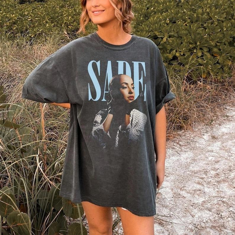 Sade Vintage 90s Graphic Shirt, Sade Retro Vintage, Retro Sade Shirt, Sade Oversized Shirt, Gift For Her, Sade Tour Shirt, Vintage Diamond