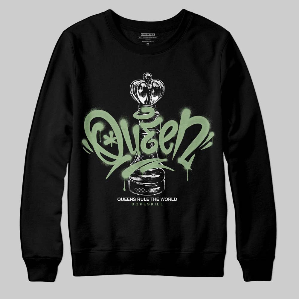Seafoam 4s DopeSkill Sweatshirt Queen Chess Graphic