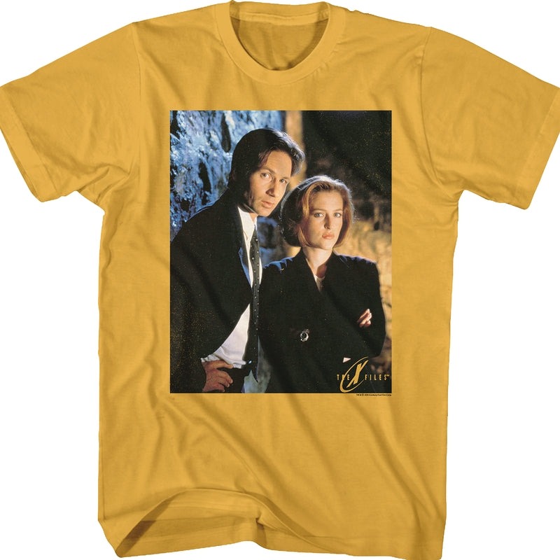 Special Agents Fox Mulder and Dana Scully X-Files T-Shirt