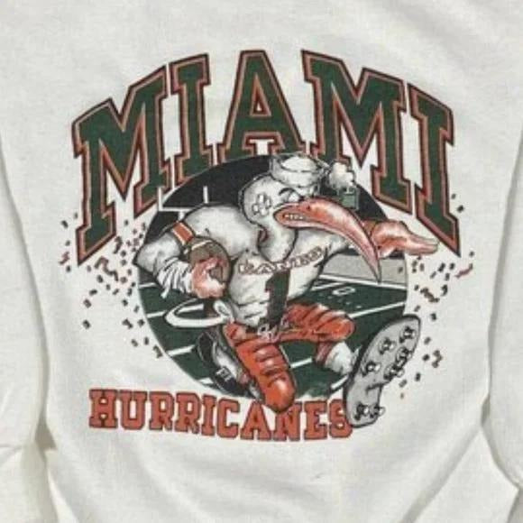 Unisex Vintage NCAA Miami Hurricanes Mascot ,Ven t-shirt, sweatshirt, hoodie Classic Cotton Fabric Menswear