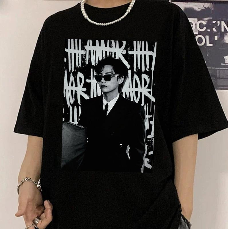 V Bts Unisex T-Shirt, Taehyung Shirt Fit Top, Sweatshirt, Hoodie Sweatshirt, Hoodie, Comfort Colors