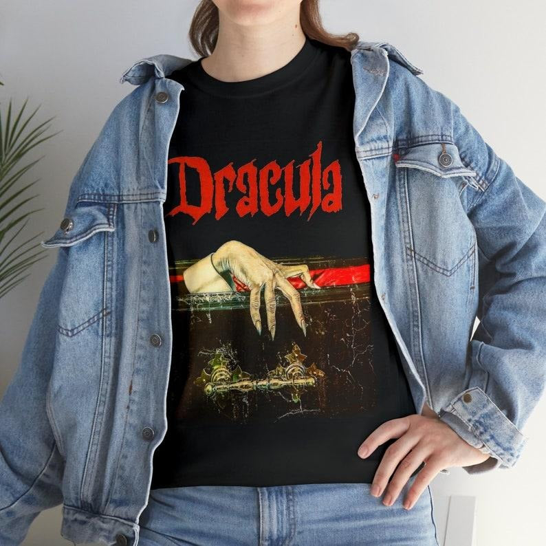 Vintage Dracula T-shirt, Vintage Halloween Shirt, Classic Horror Gift, Halloween Tee, Retro Horror, Literature Shirt, Book Lover Gift