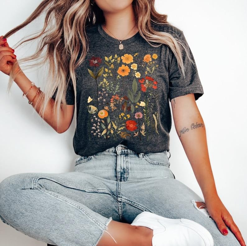Vintage Floral Shirt,Womens Clothing,Hippie Clothes, Wildflower Shirt,Plant Shirt,Cottage Core, Witchy Tops style 001