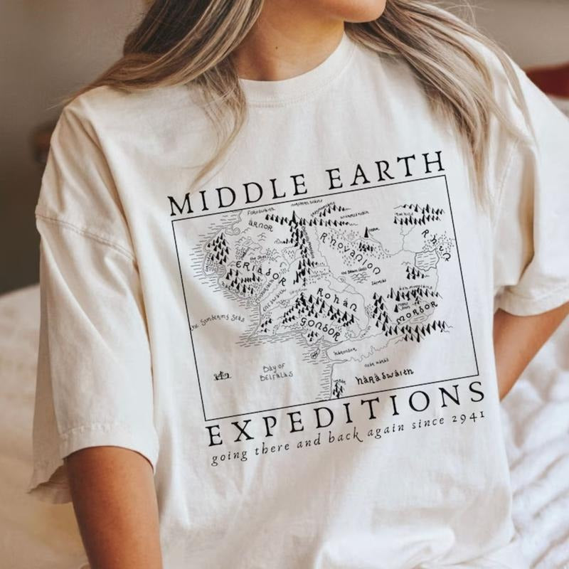 Vintage Middle Earth Expeditions Graphic Tee - The Lord of The Rings - The Hobbits - Mordor - J.R.R. Tolkien - Middle Earth Maps