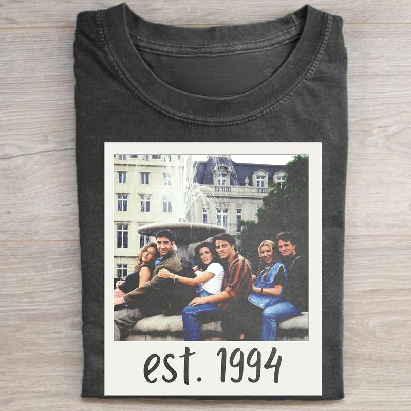 Vintage Polaroid Picture of Friends Sitcom Est 1994 Graphic Tee - Chandler Bing - Joey Tribbiani - Ross Geller - Gift for Friends - Memorial Gifts