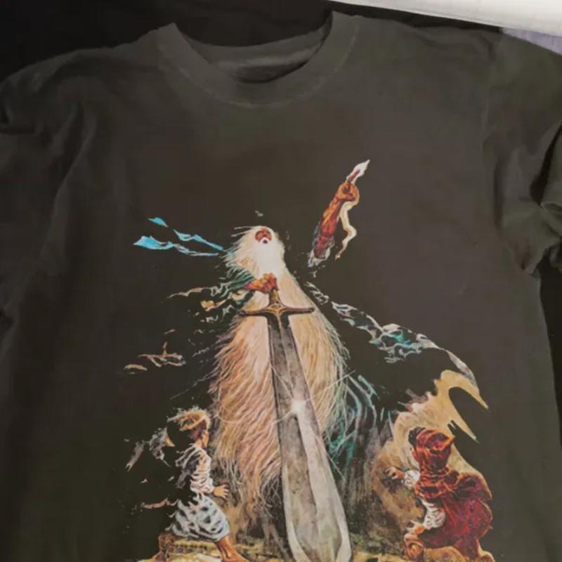 Vintage The Lord of The Rings Graphic Tee - LOTR Shirt - The Hobbits - Men's Top - Menswear Casual Crewneck Shortsleeve