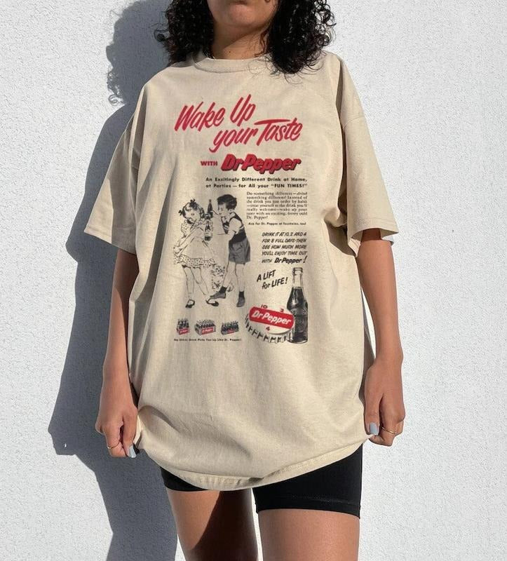 Vintage Wake up your Taste With Dr Pepper Unisex T-shirt Crew Neck Sweatshirt