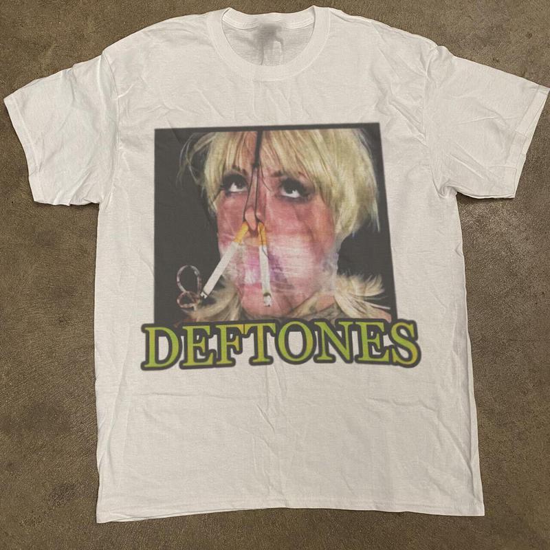Vintage Deftones Band 80s Rock Band T-shirt Short Sleeve Gifts Tee, Graphic T-Shirt Hip Hop Unisex Music Album T-shirts, y2k band shirt, gift for fans