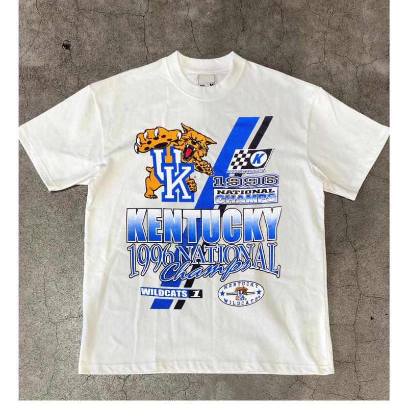 Vintage 1996 Kentucky Wildcats Basketball Champions T-shirt University Menswear Top Streetwear Shortsleeve Sport Basketball Football