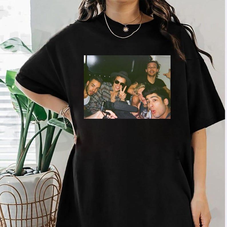 Vintage One Direction Selfie T-Shirt, Thank You One Direction Gift For Fan, Music Tour T-Shirt Casual Cotton