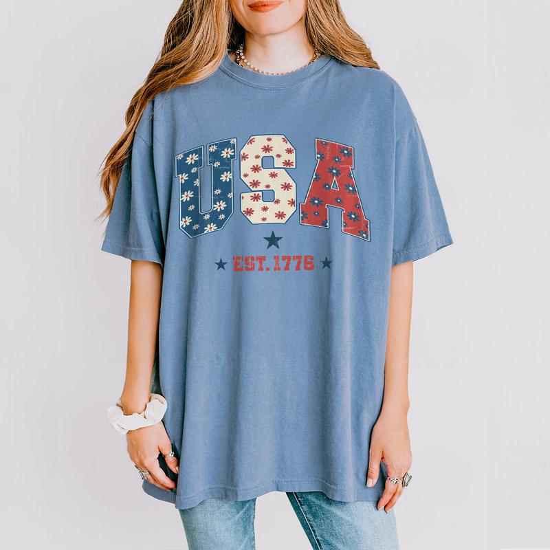 1776 America 4th of July Shirt, USA Floral Flowers Shirt, Comfort Shirt for Women, Retro America Shirt, 1776 Shirt, Comfort Oversized Tshirt, Independ