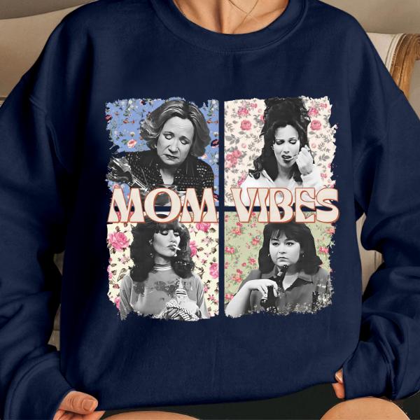 90’s Mom Vibes Sweatshirt, Funny Mom Life Sweatshirt, Trendy Funny Mother's Day Gift, Cool Mom Gifts Sweatshirt