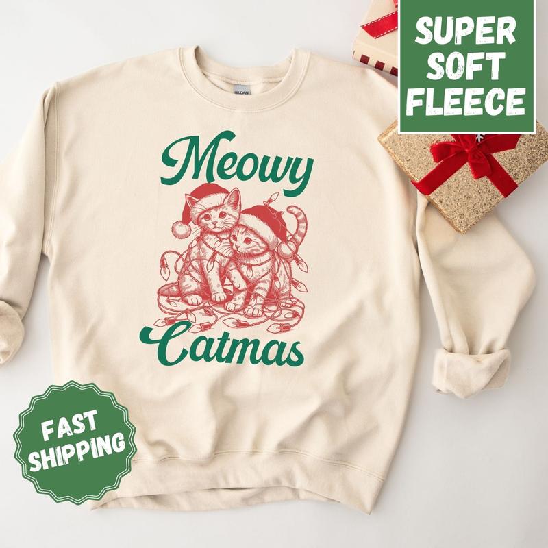 Meowy Catmas Crewneck Sweatshirt, Womenswear Cat Christmas Soft Printed Sweatshirt, Cozy Holiday Oversized Top Comfortable Fit, Fleece Long Sleeve