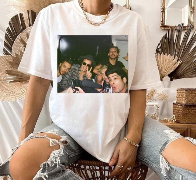Vintage One Direction Selfie T-Shirt, Thank You One Direction Gift For Fan, Music Tour T-Shirt Casual Cotton