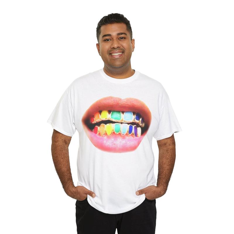 Vintage Rainbow Grill Lover Graphic T-Shirt